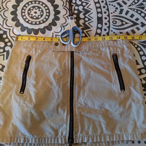 3/$20 / Moon Star Heart / Kahki Mini Skirt - Picture 4 of 8